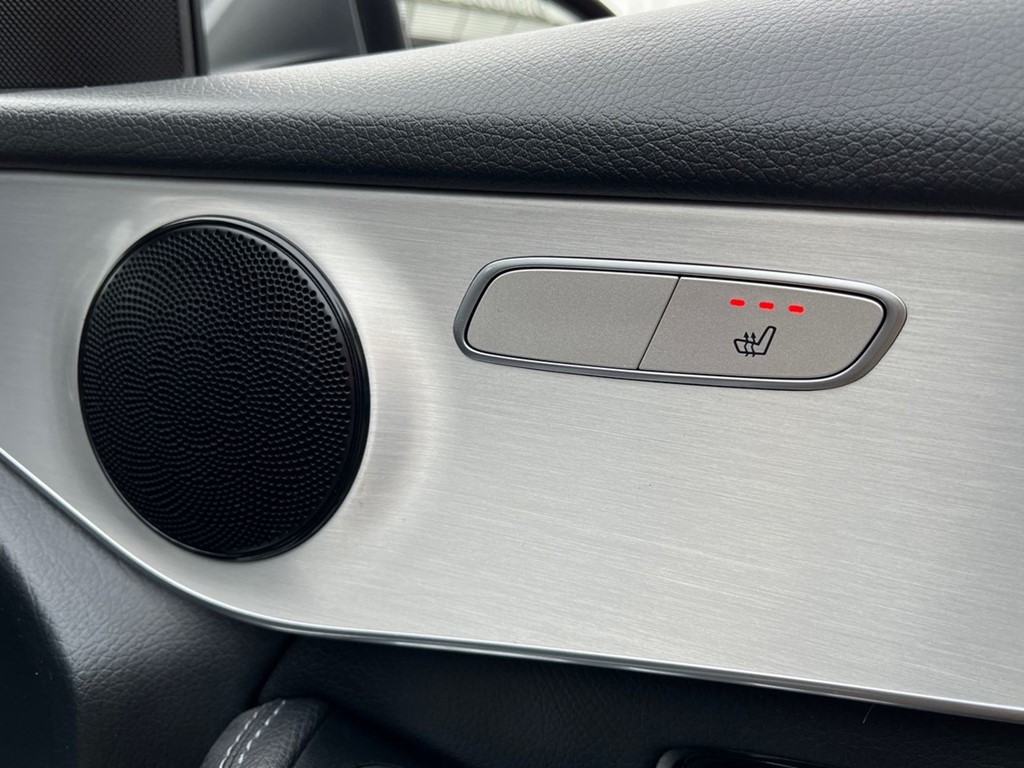 Used Mercedes-Benz GLC 2020 for sale - 76716770: Photo 35