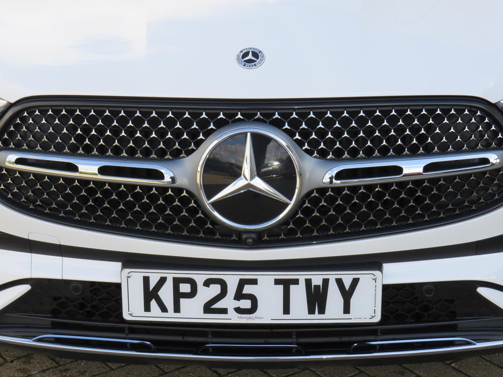 Used Mercedes-Benz GLC 2025 for sale - 76073845: Photo 11