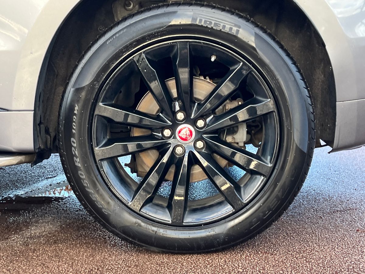 Used Jaguar F-Pace 2019 for sale - 76245906: Photo 17