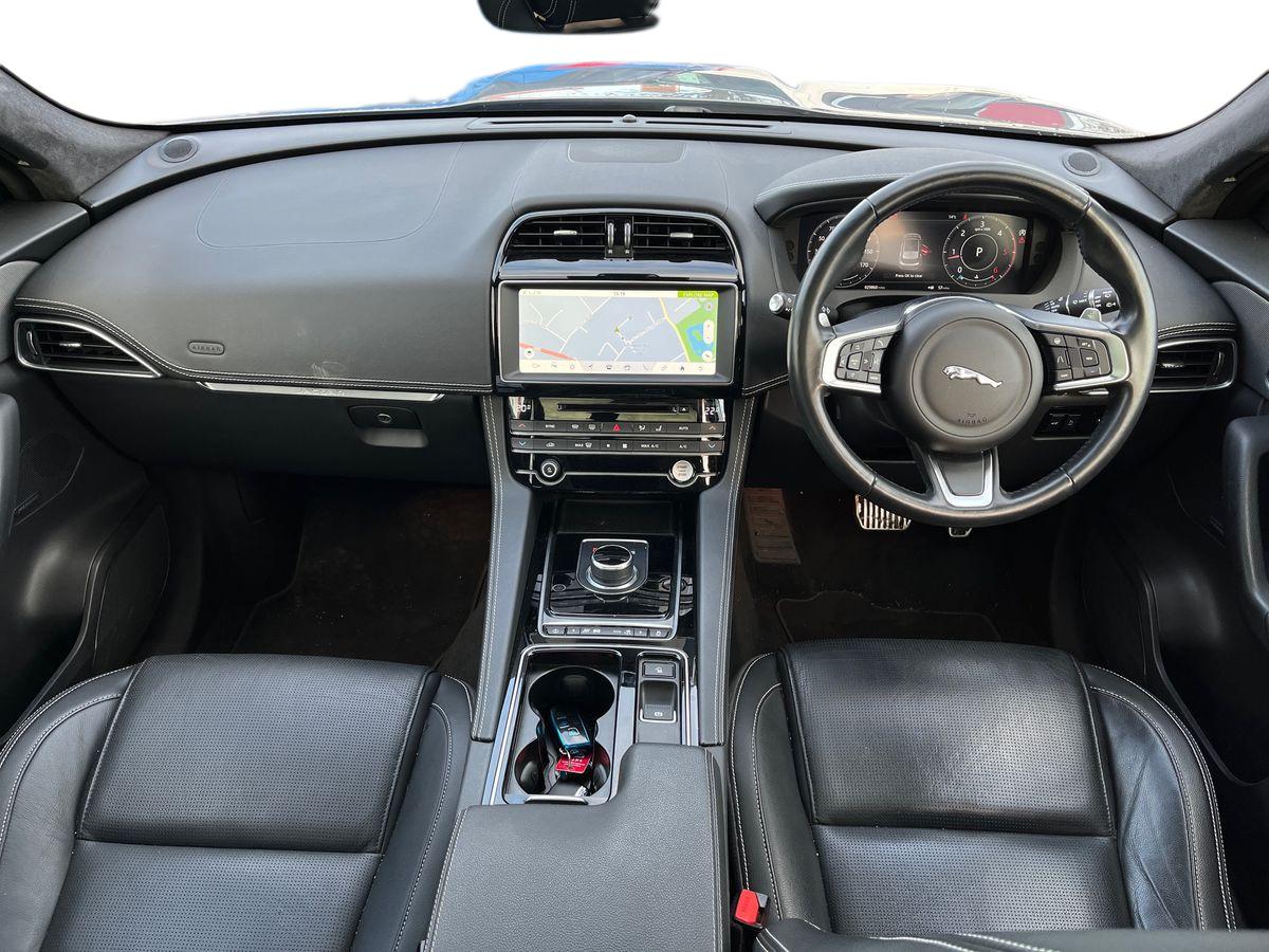 Used Jaguar F-Pace 2019 for sale - 76245906: Photo 7