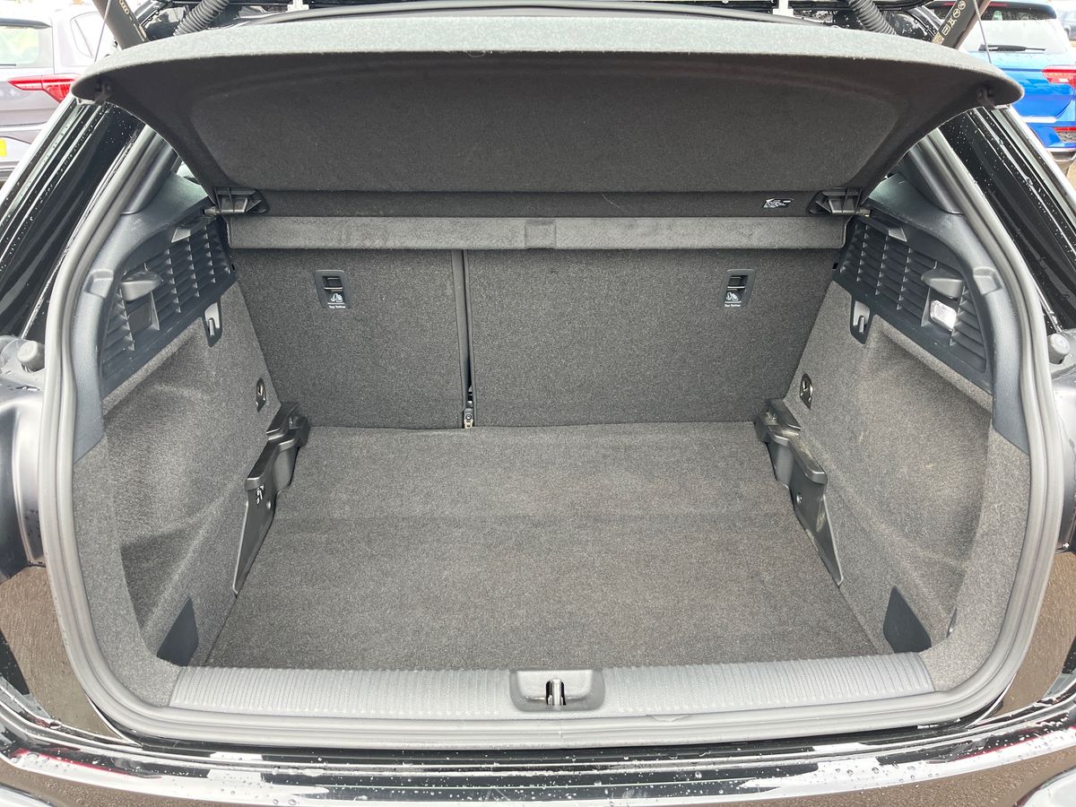 Used Audi Q2 2023 for sale - 76268100: Photo 12