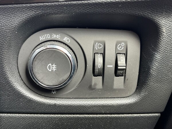 Used Vauxhall Mokka Electric 2024 for sale - 73679557: Photo 28