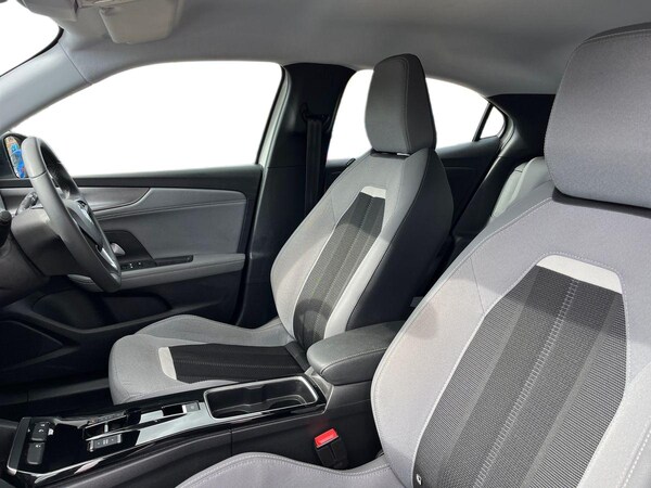 Used Vauxhall Mokka Electric 2024 for sale - 73679557: Photo 9