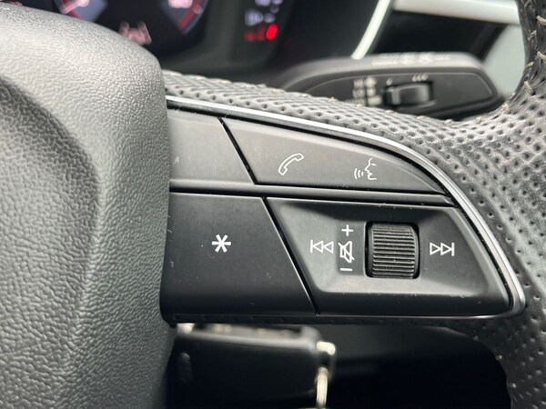 Used Audi Q3 2019 for sale - 76120000: Photo 26