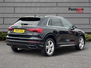 Used Audi Q3 2019 for sale - 76120000: Photo 4