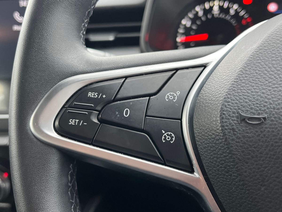 Used Renault Clio 2022 for sale - 76421545: Photo 24