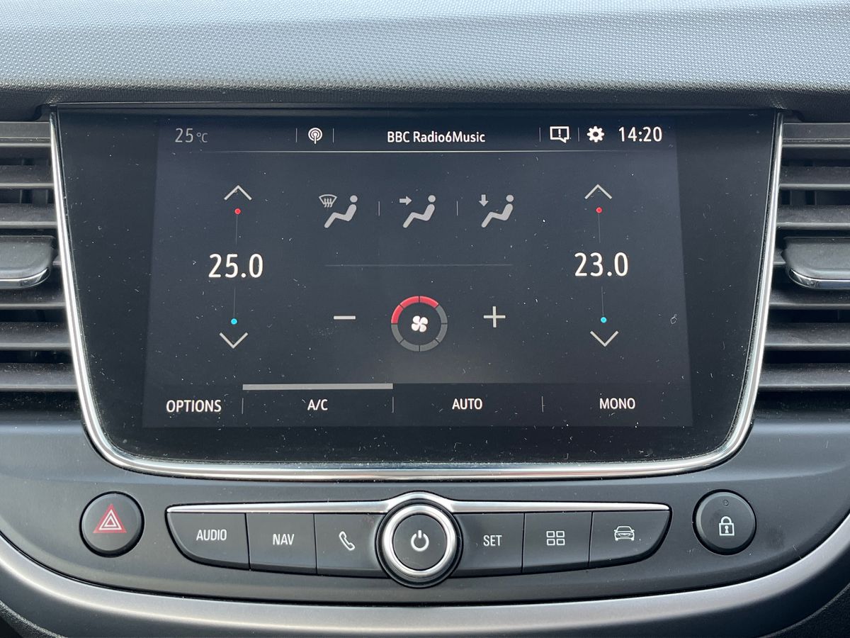 Used Vauxhall Crossland X 2018 for sale - 75902928: Photo 20