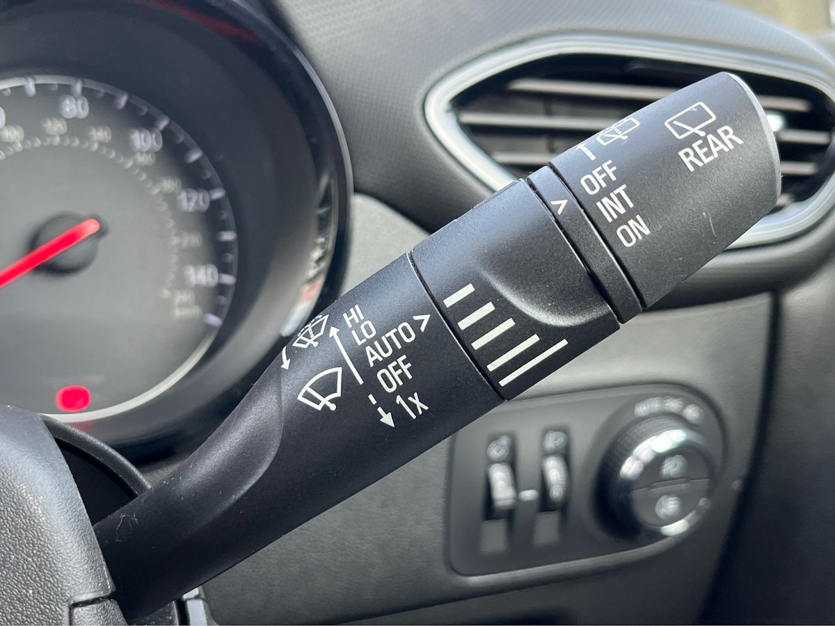 Used Vauxhall Crossland X 2018 for sale - 75902928: Photo 25