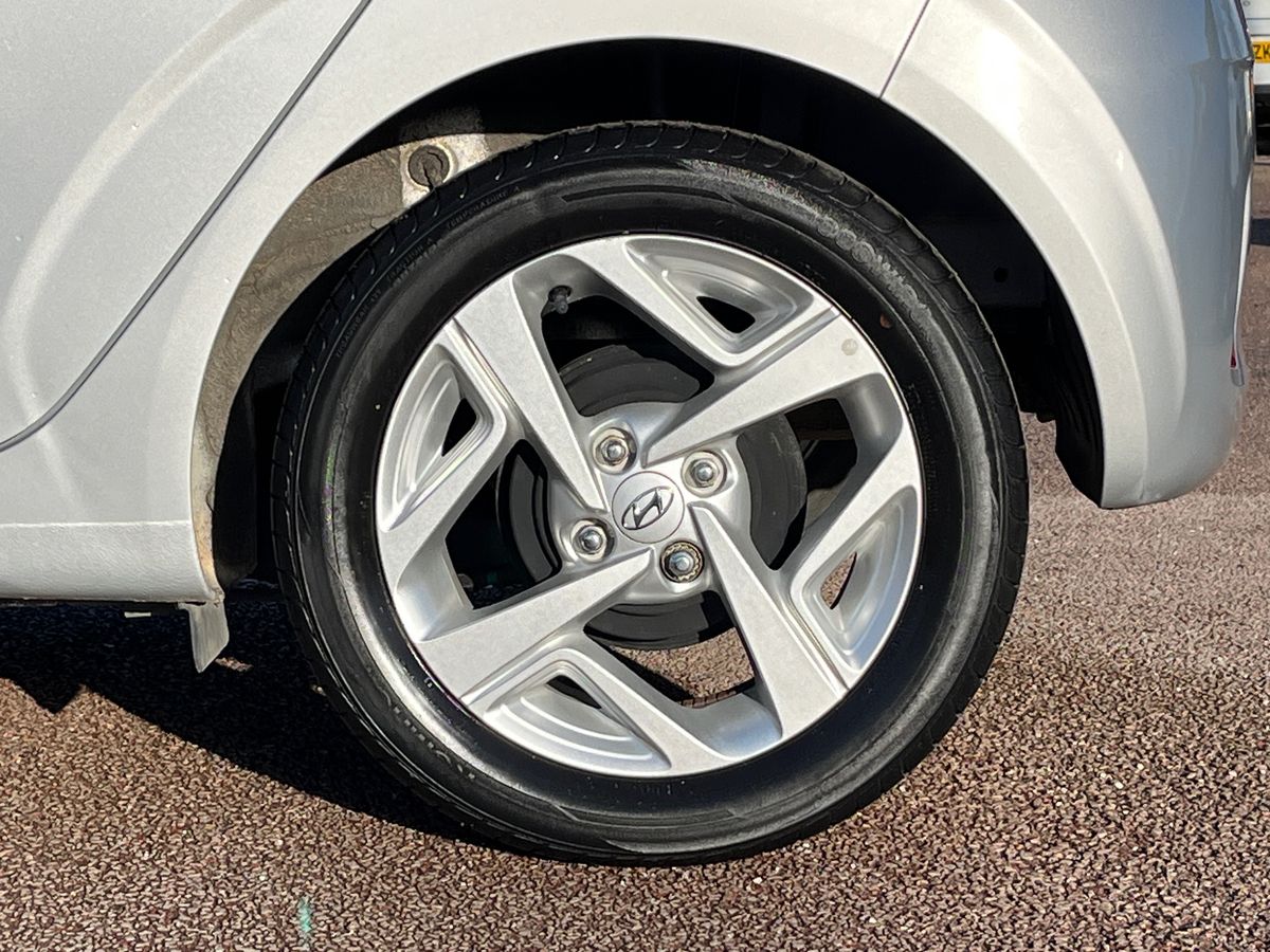 Used Hyundai i10 2022 for sale - 76547524: Photo 17