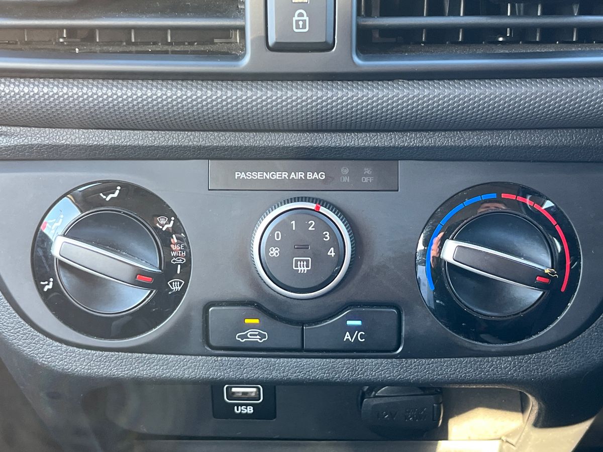 Used Hyundai i10 2022 for sale - 76547524: Photo 21