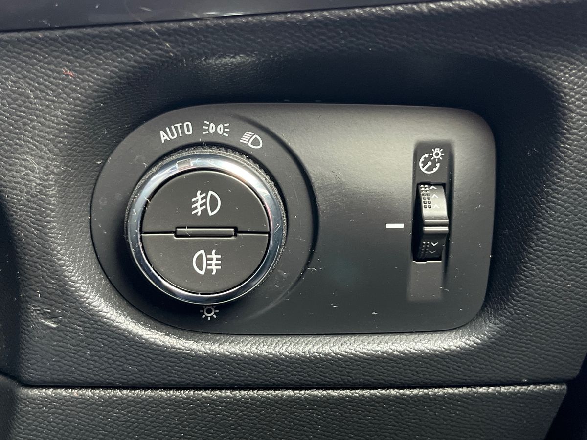 Used Vauxhall Mokka Electric 2022 for sale - 76769035: Photo 29