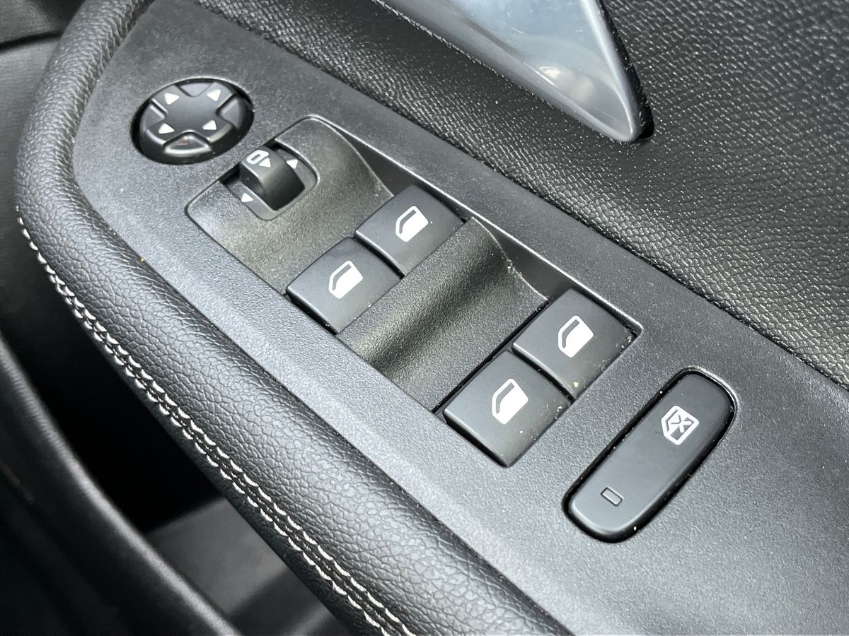 Used Vauxhall Mokka Electric 2022 for sale - 76769035: Photo 30