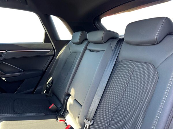 Used Audi Q3 2019 for sale - 76081657: Photo 10