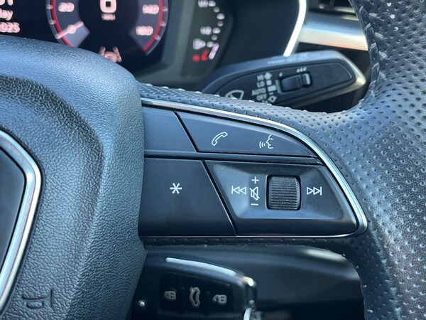 Used Audi Q3 2019 for sale - 76081657: Photo 25