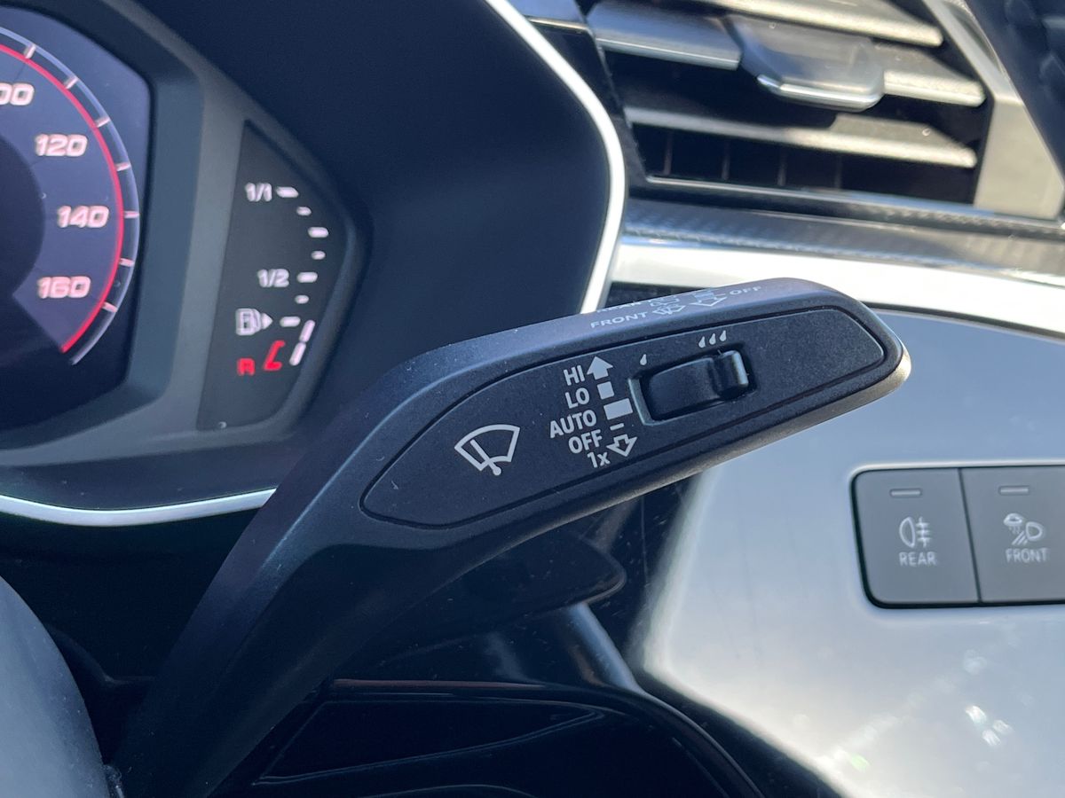 Used Audi Q3 2019 for sale - 76081657: Photo 26