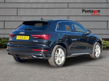 Used Audi Q3 2019 for sale - 76081657: Photo 4