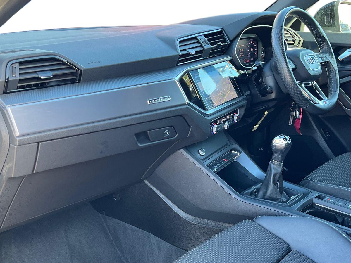 Used Audi Q3 2019 for sale - 76081657: Photo 8