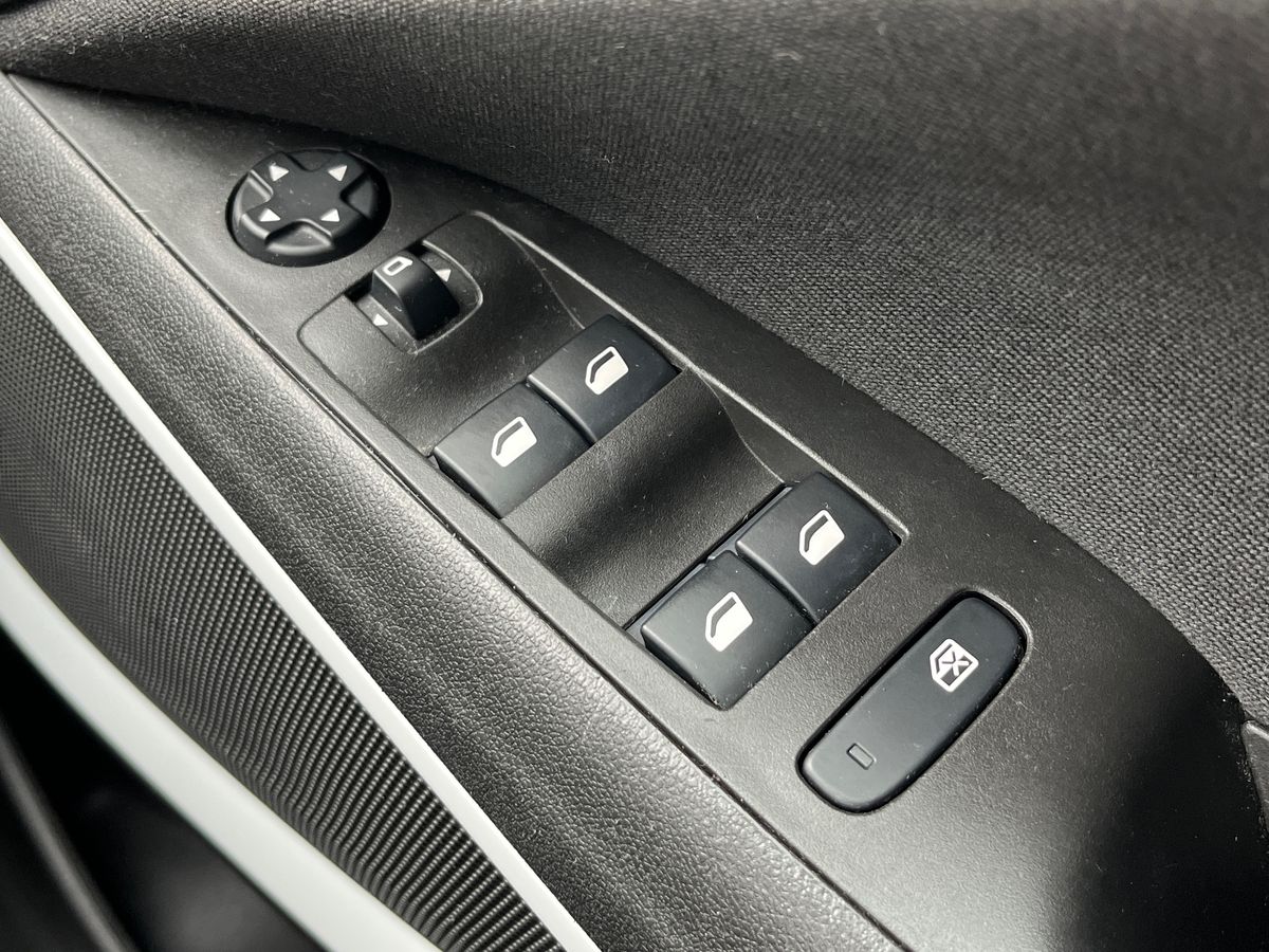 Used Vauxhall Crossland 2021 for sale - 76069889: Photo 28