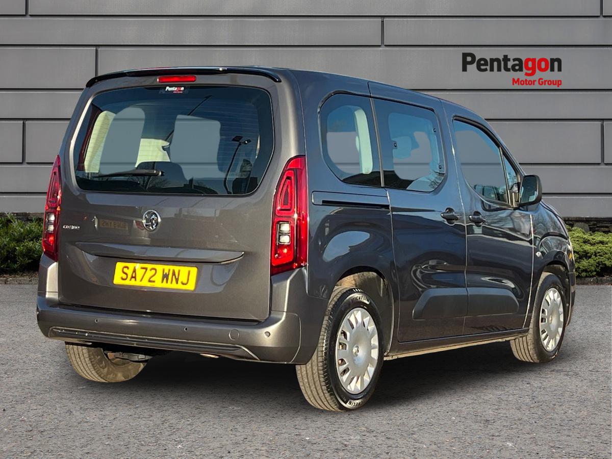 Used Vauxhall Combo Life 2022 for sale - 76875967: Photo 4