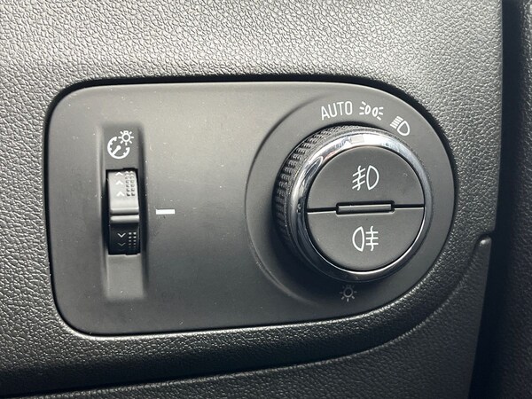 Used Vauxhall Crossland 2024 for sale - 73679547: Photo 30