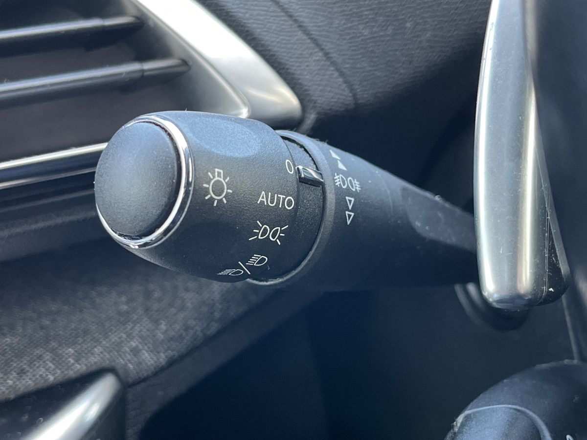 Used Peugeot 5008 2020 for sale - 76836870: Photo 30