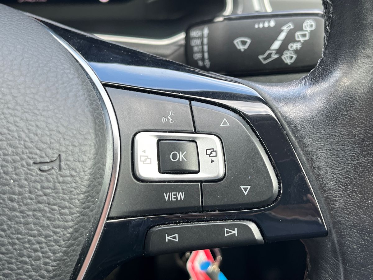 Used Volkswagen T-Roc 2021 for sale - 75944091: Photo 25