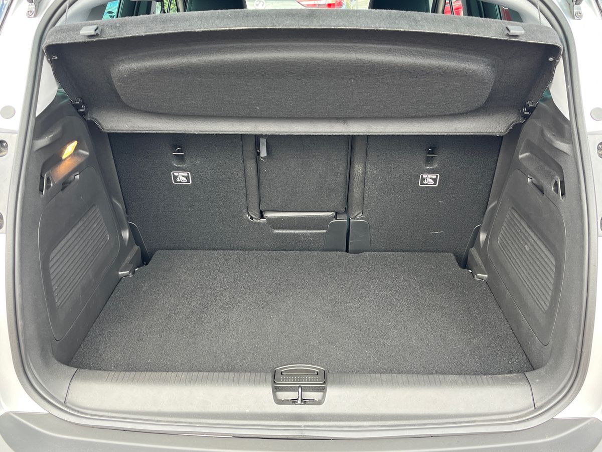 Used Vauxhall Crossland 2024 for sale - 75902921: Photo 11