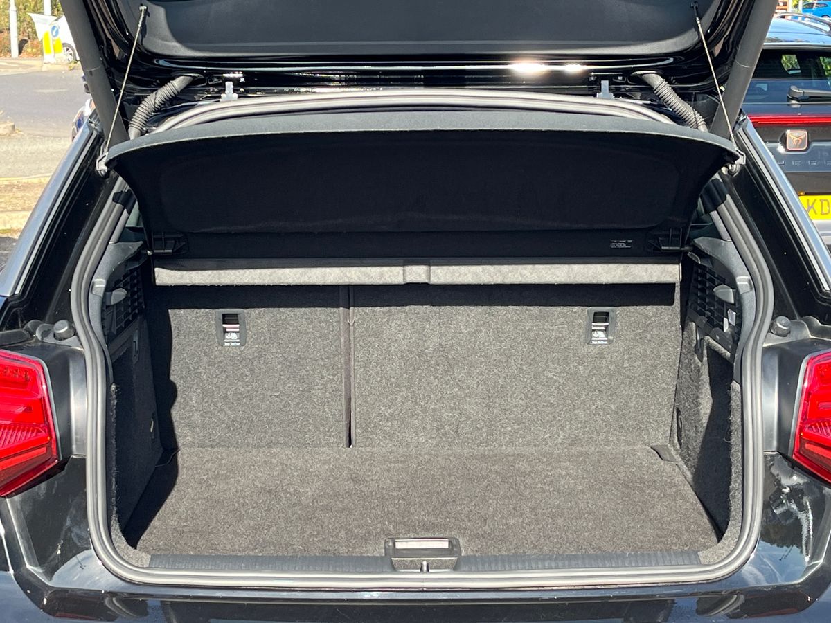 Used Audi Q2 2020 for sale - 76643196: Photo 11