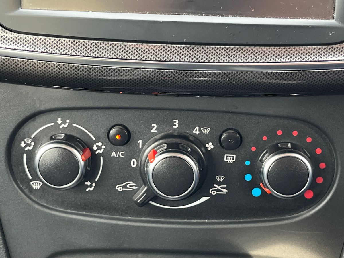 Used Dacia Sandero Stepway 2019 for sale - 76435992: Photo 21