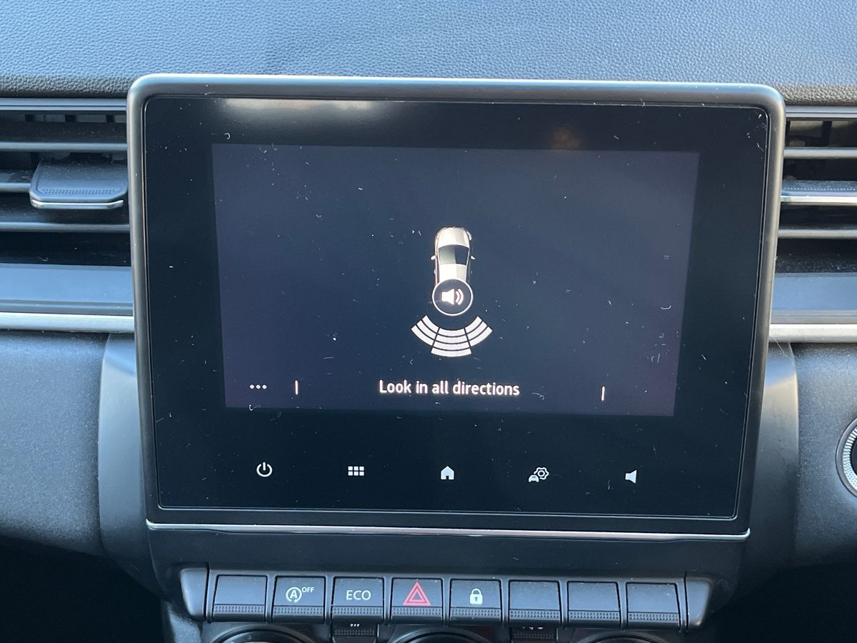 Used Renault Captur 2022 for sale - 76665965: Photo 19