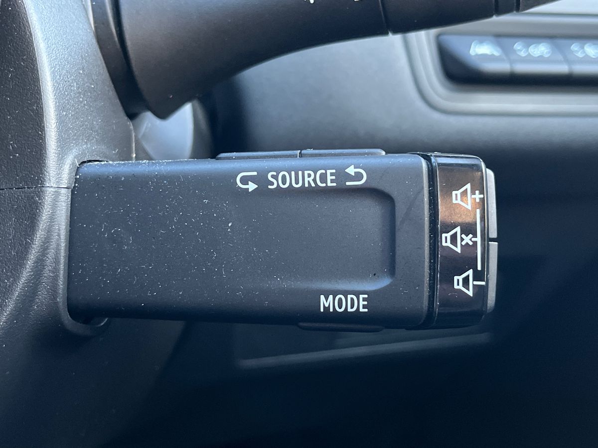 Used Renault Captur 2022 for sale - 76665965: Photo 28