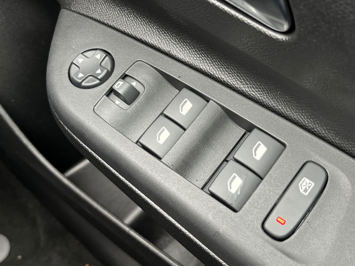 Used Vauxhall Corsa 2025 for sale - 73609106: Photo 31