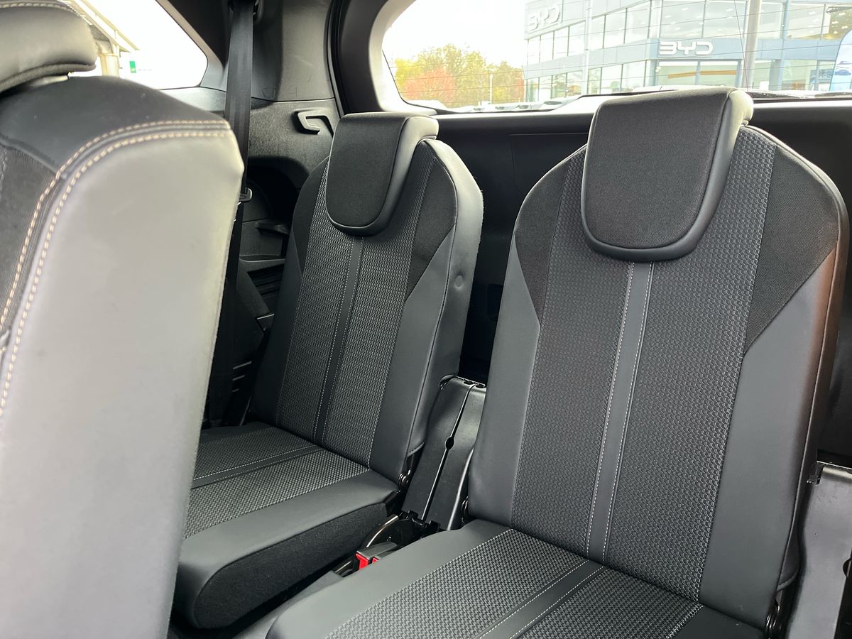 Used Peugeot 5008 2023 for sale - 76505309: Photo 19