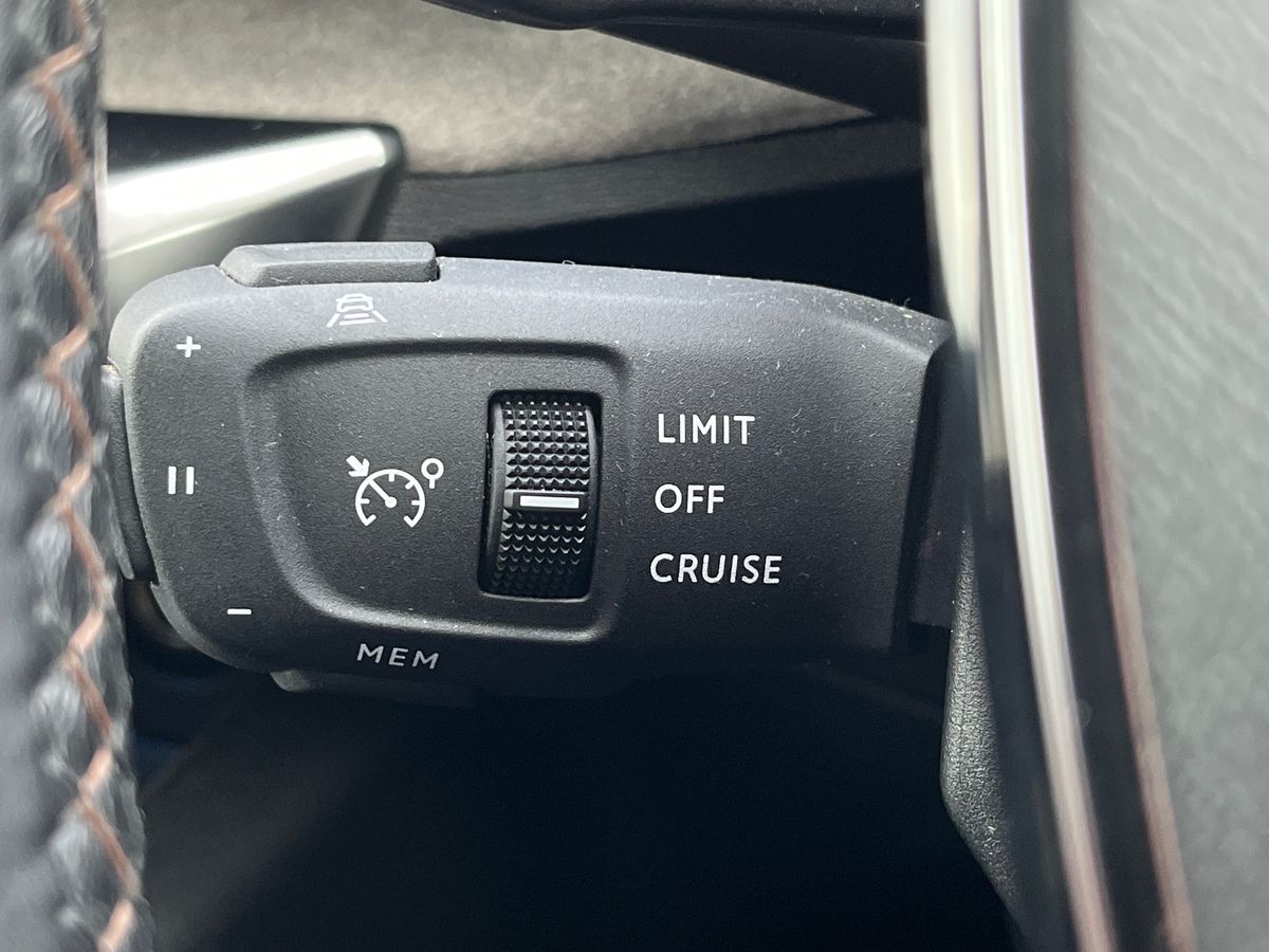 Used Peugeot 5008 2023 for sale - 76505309: Photo 29