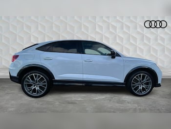 Used Audi Q3 2020 for sale - 77176271: Photo