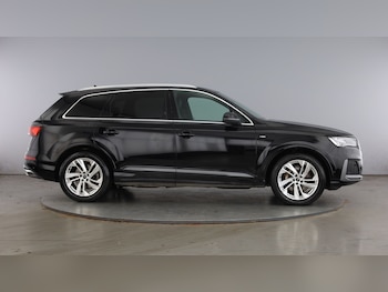 Used Audi Q7 2024 for sale - 79507959: Photo