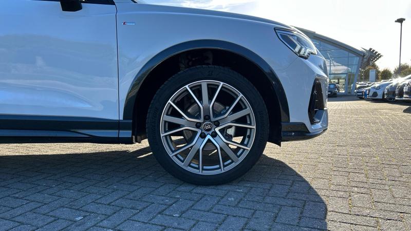 Used Audi Q3 2025 for sale - 76104717: Photo 5