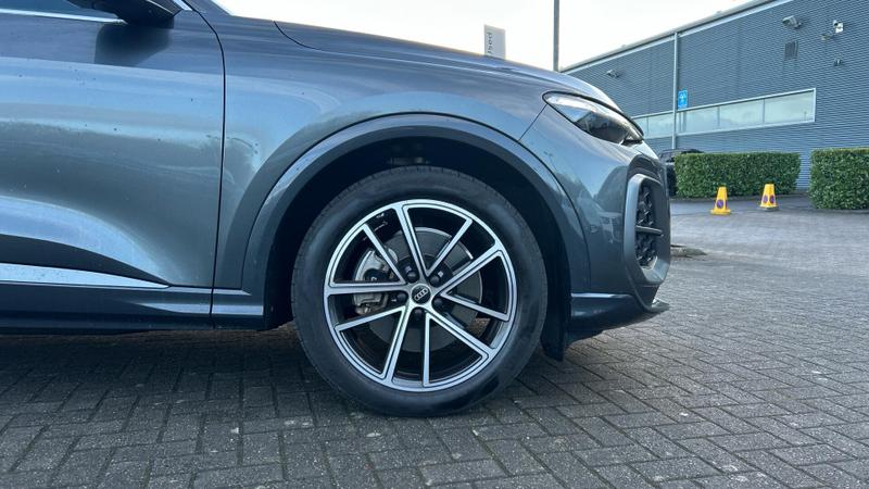 Used Audi Q5 2025 for sale - 77198918: Photo 5