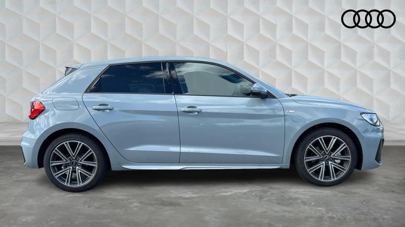 Used Audi A1 2025 for sale - 76452805: Photo 4