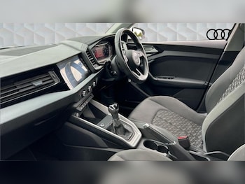 Used Audi A1 2019 for sale - 76079873: Photo 2