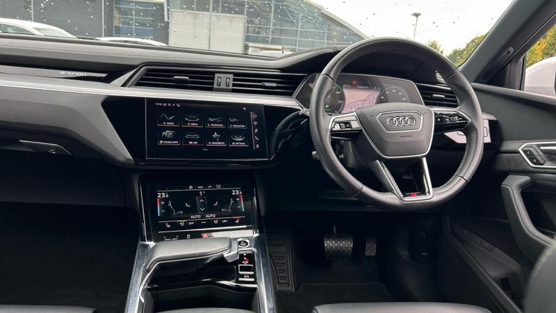 Used Audi e-tron 2020 for sale - 76028161: Photo 11