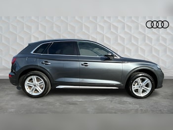 Used Audi Q5 2023 for sale - 77676465: Photo