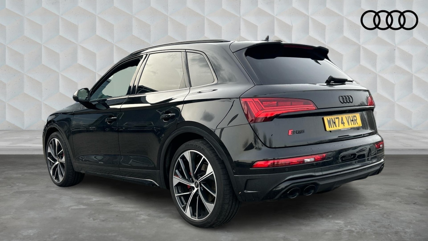 Used Audi Q5 2024 for sale - 77603158: Photo 3