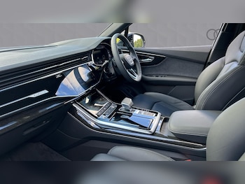 Used Audi Q7 2025 for sale - 78621210: Photo
