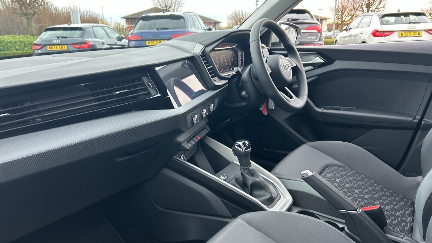 Used Audi A1 for sale - 77603239: Photo 2