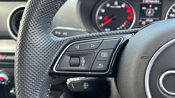 Used Audi Q2 2020 for sale - 76255423: Photo 32