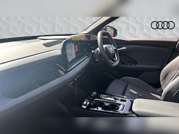 Used Audi Q6 e-tron 2025 for sale - 78633664: Photo