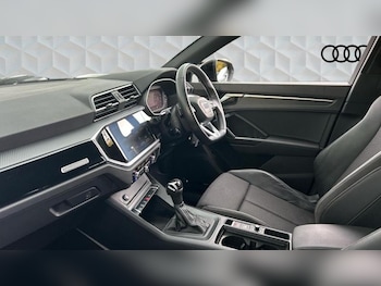 Used Audi Q3 2022 for sale - 76302819: Photo