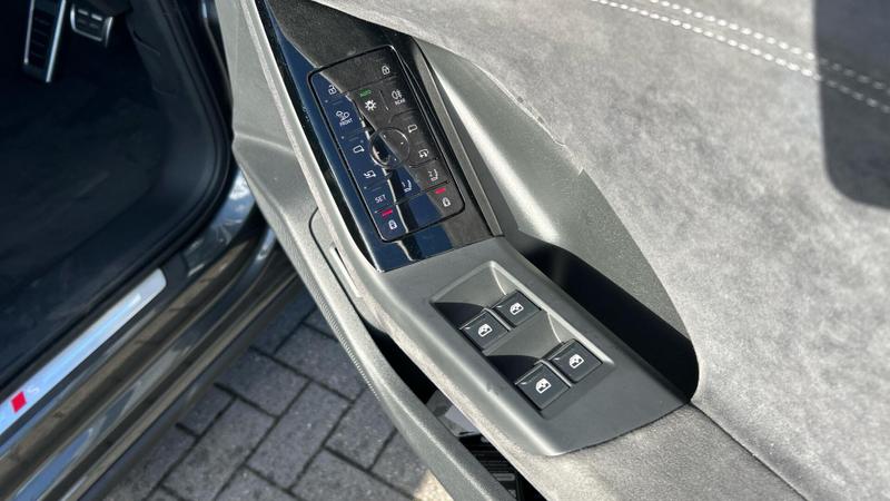 Used Audi Q6 e-tron 2025 for sale - 75982663: Photo 14