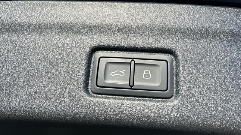 Used Audi Q6 e-tron 2025 for sale - 75982663: Photo 18